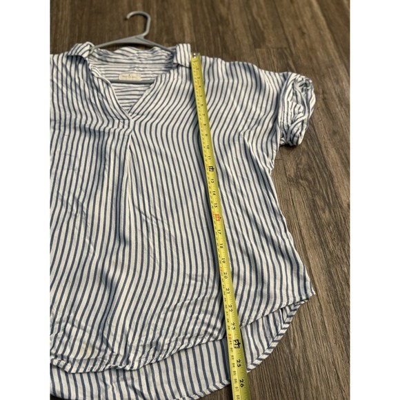 Thread & Supply White‎ Blue Striped Tunic Shirt Blouse Womens Size M - Picture 7 of 9